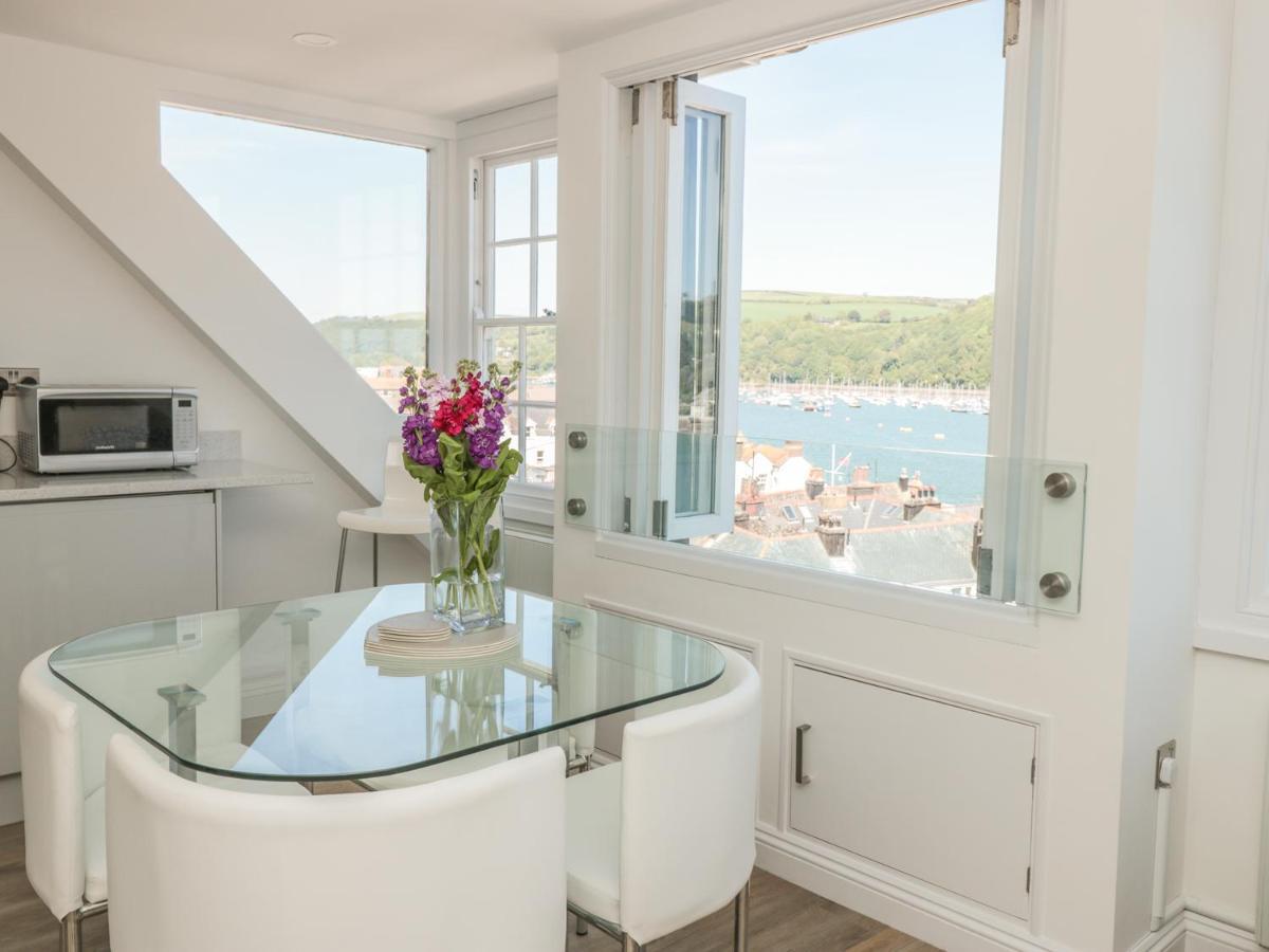 Kings View Apartment